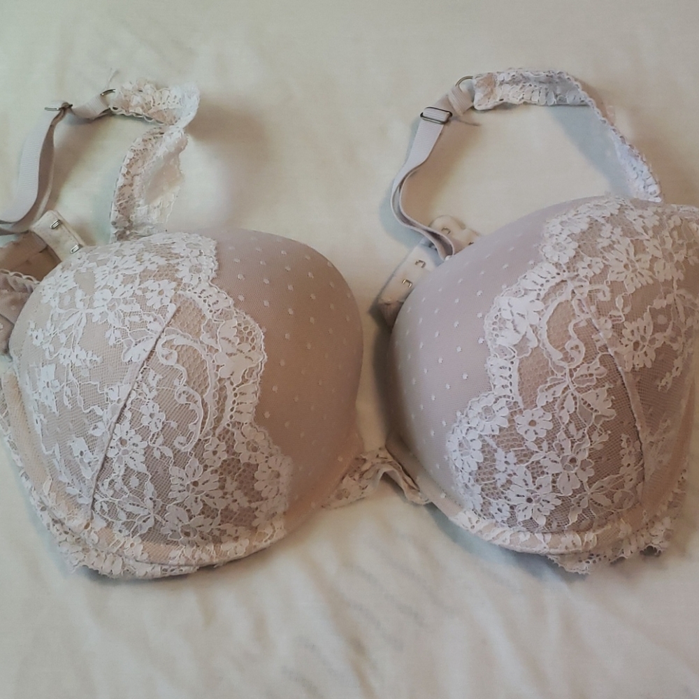 Victoria's secret bra